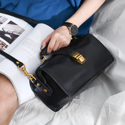 The Saffron Vintage Shoulder Bag