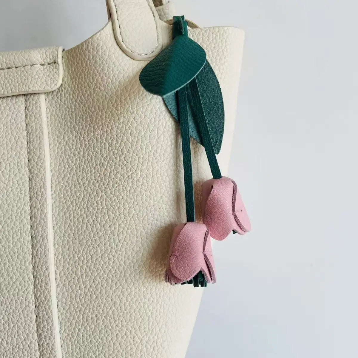 Valentine's Tulip Leather Keychain Gift | French Lambsskin Engravable Pendant | Luxury Jewelry for Her