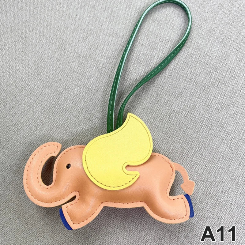 Trendy Designer PU Leather Wing Flying Elephant Hanger Keychain Pendant Decoration For Ladies Bag Charm Accessorie Ornament Gift