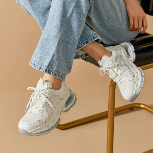 Air Mesh Sick Sole Round Toe Lace-up Casual Sneakers
