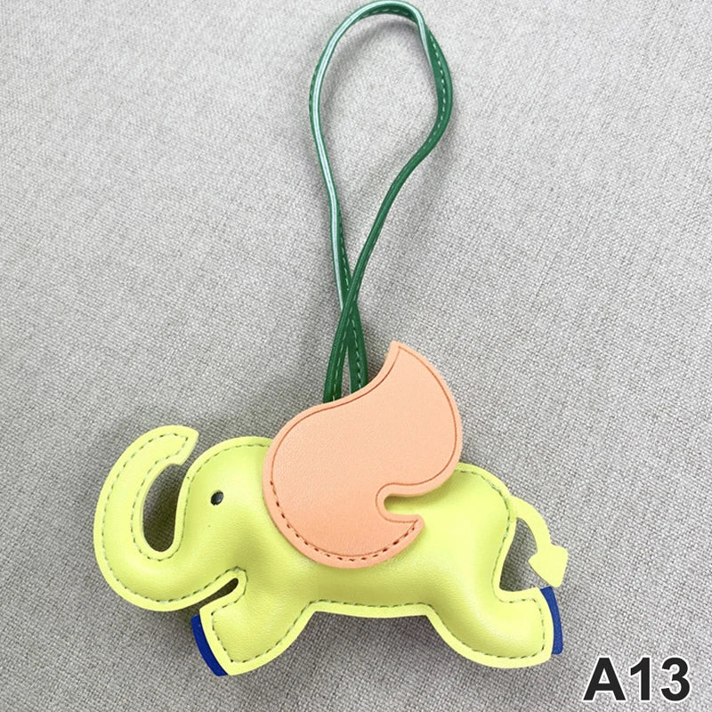 Trendy Designer PU Leather Wing Flying Elephant Hanger Keychain Pendant Decoration For Ladies Bag Charm Accessorie Ornament Gift