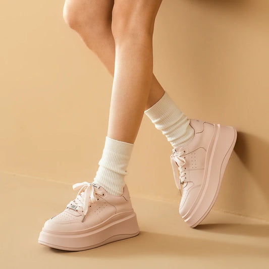 Round Toe Lace Up Platform Skate Sneakers