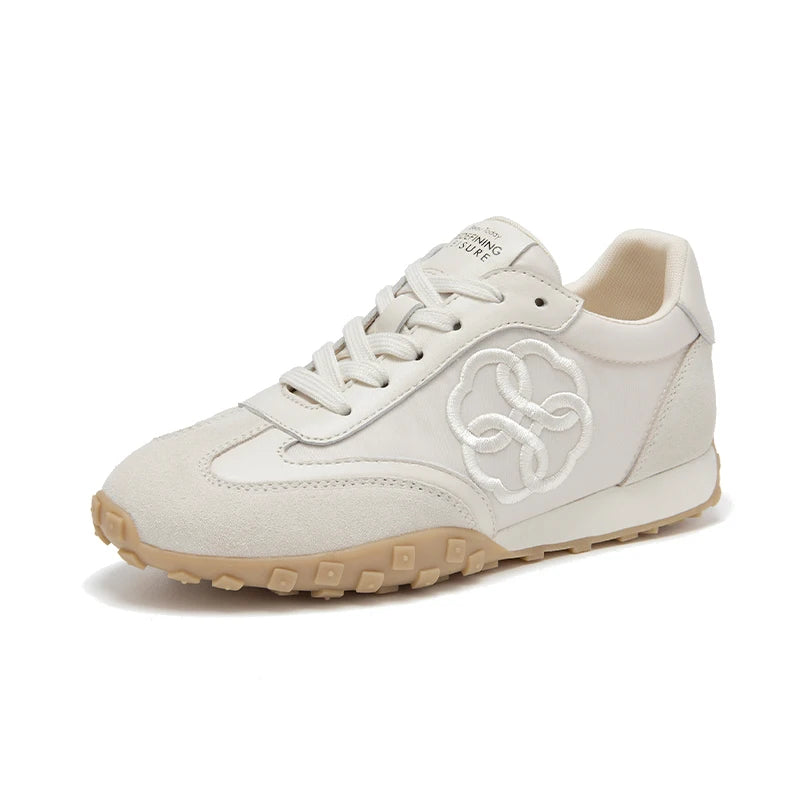 Embroidery Design Round Toe Solid Color Lace up  Casual Sneakers