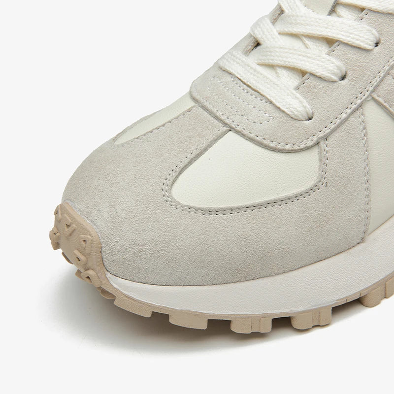 Women Pig Suede Patchwork Round Toe Thick Sole Lace-up Sneakers