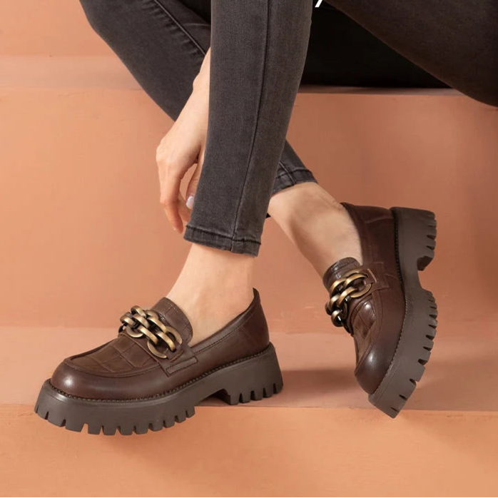 Chunky Women's Genuine Leather Platform Shoes Round Toe Metal Chain Slip on Loafers