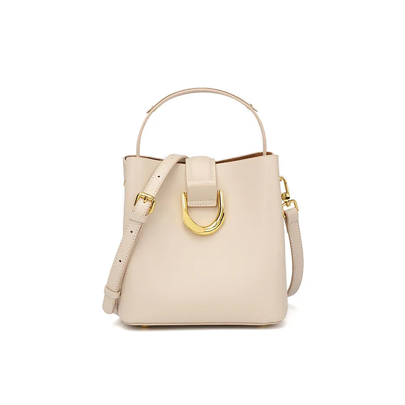 Étoile cowhide bucket bag
